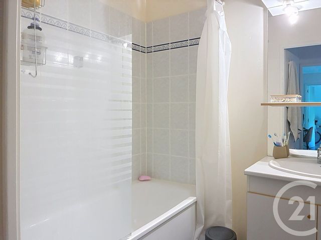Appartement T3 &agrave; louer - 3 pi&egrave;ces - 55,45 m2 - Rouen - 76 - HAUTE-NORMANDIE