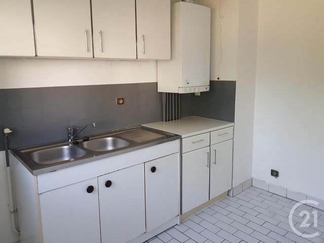 Appartement F2 &agrave; louer - 2 pi&egrave;ces - 50 m2 - Bois Guillaume - 76 - HAUTE-NORMANDIE