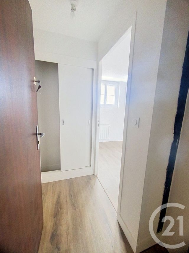 Appartement F2 &agrave; louer - 2 pi&egrave;ces - 29 m2 - Rouen - 76 - HAUTE-NORMANDIE