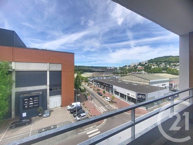 Appartement F3 &agrave; louer - 3 pi&egrave;ces - 62 m2 - Rouen - 76 - HAUTE-NORMANDIE