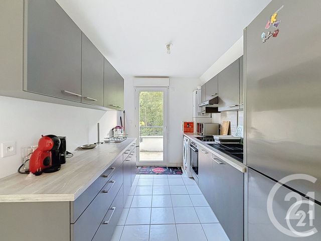 Appartement F5 &agrave; louer - 5 pi&egrave;ces - 94,32 m2 - Rouen - 76 - HAUTE-NORMANDIE