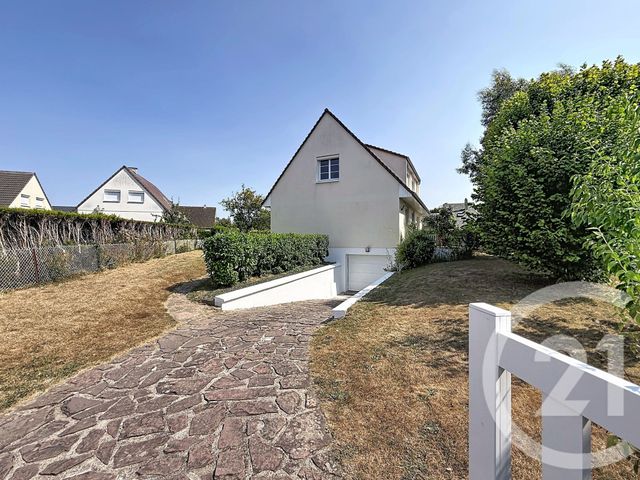 Maison &agrave; louer - 6 pi&egrave;ces - 134 m2 - Bonsecours - 76 - HAUTE-NORMANDIE