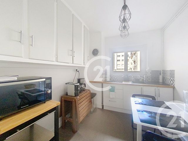 Appartement F2 &agrave; louer - 2 pi&egrave;ces - 53,36 m2 - Rouen - 76 - HAUTE-NORMANDIE