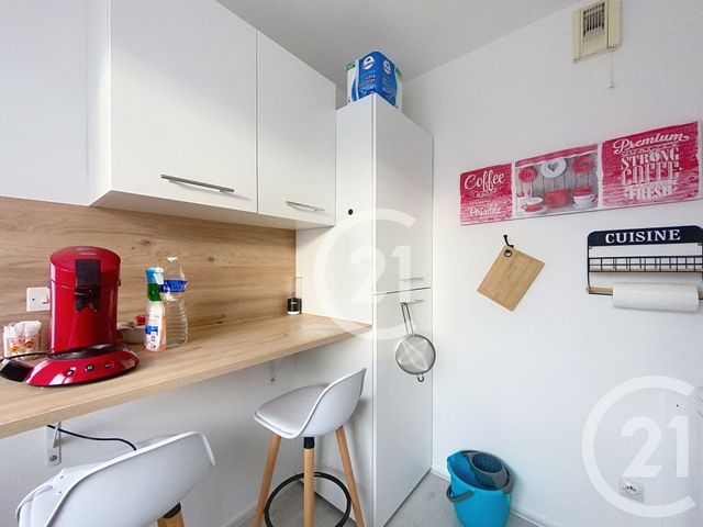 Appartement F1 &agrave; louer - 1 pi&egrave;ce - 32,67 m2 - Deville Les Rouen - 76 - HAUTE-NORMANDIE
