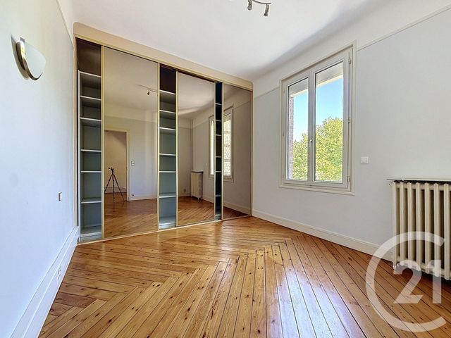 Maison &agrave; louer - 8 pi&egrave;ces - 192,86 m2 - Rouen - 76 - HAUTE-NORMANDIE