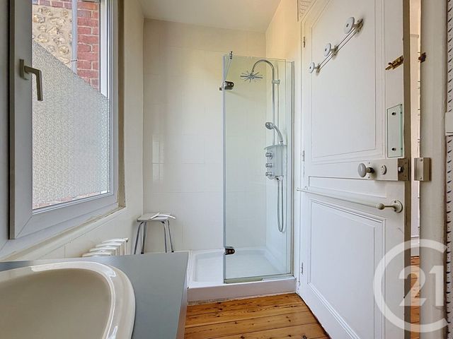 Maison &agrave; louer - 8 pi&egrave;ces - 192,86 m2 - Rouen - 76 - HAUTE-NORMANDIE