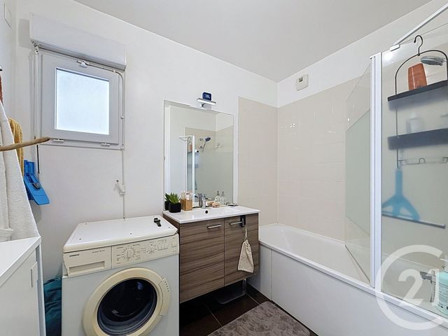 Appartement F3 &agrave; vendre - 3 pi&egrave;ces - 65,12 m2 - Deville Les Rouen - 76 - HAUTE-NORMANDIE